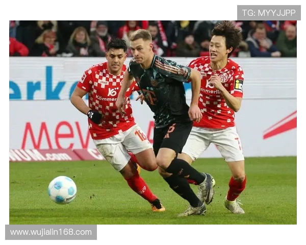 拜仁防守体系漏洞频出，状态下滑对赛季争冠形势造成影响