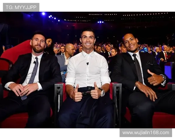 本泽马 vs C罗:终结效率与战术角色差异 本泽马 vs C罗:终结效率与战术角色差异