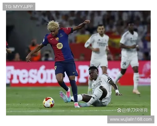 巴萨关键比赛表现波动，稳定性承压影响赛季争冠形势